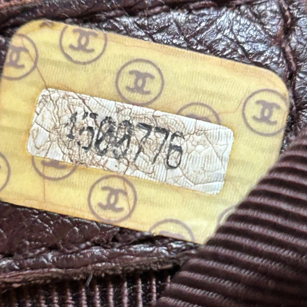 Vintage Chanel Chain Handle Caviar Brown Logo Bag Tote - Picture 11 of 16